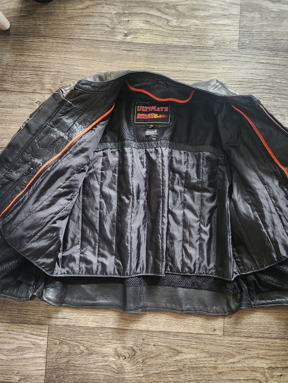 Ultimate Riders Vintage Distressed Leather Motorcycle Jacket Size XL - Picture 9 of 11